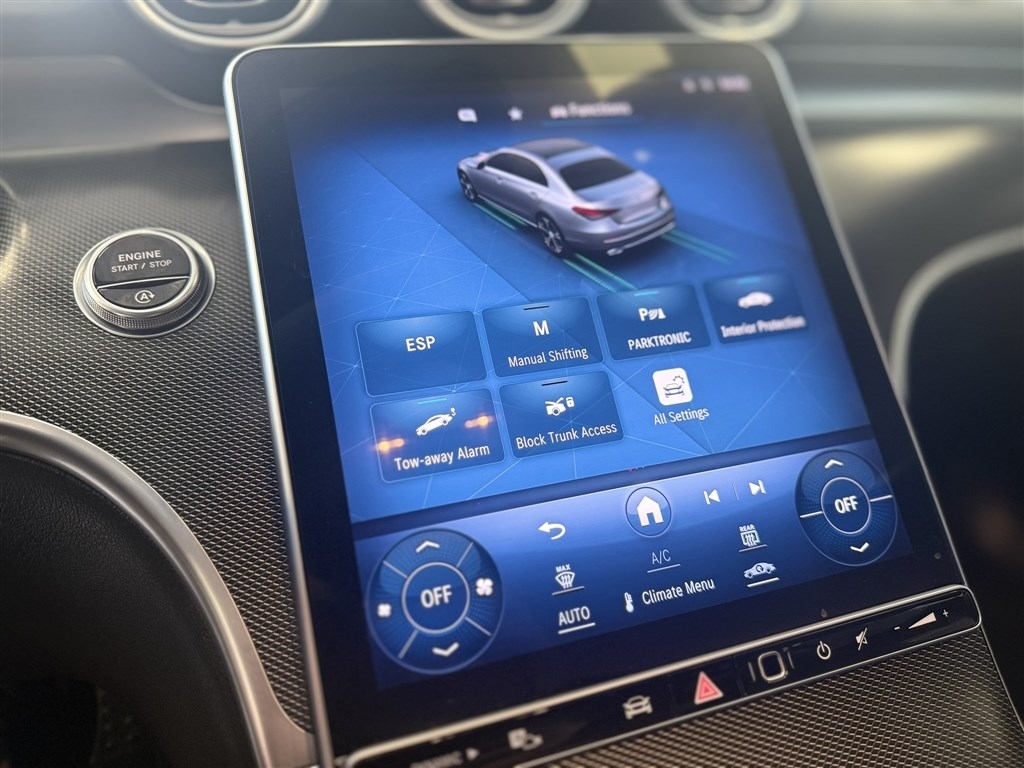 Mercedes-Benz C-Class C 300 4MATIC Sedan 2022