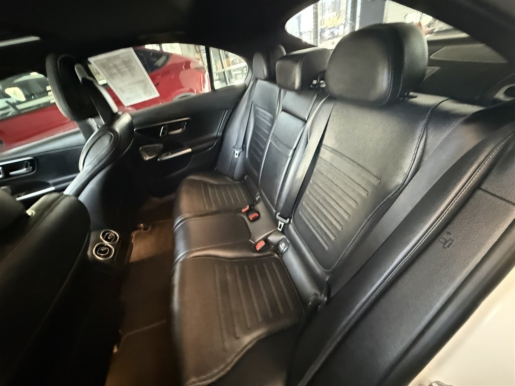 Mercedes-Benz C-Class C 300 4MATIC Sedan 2022