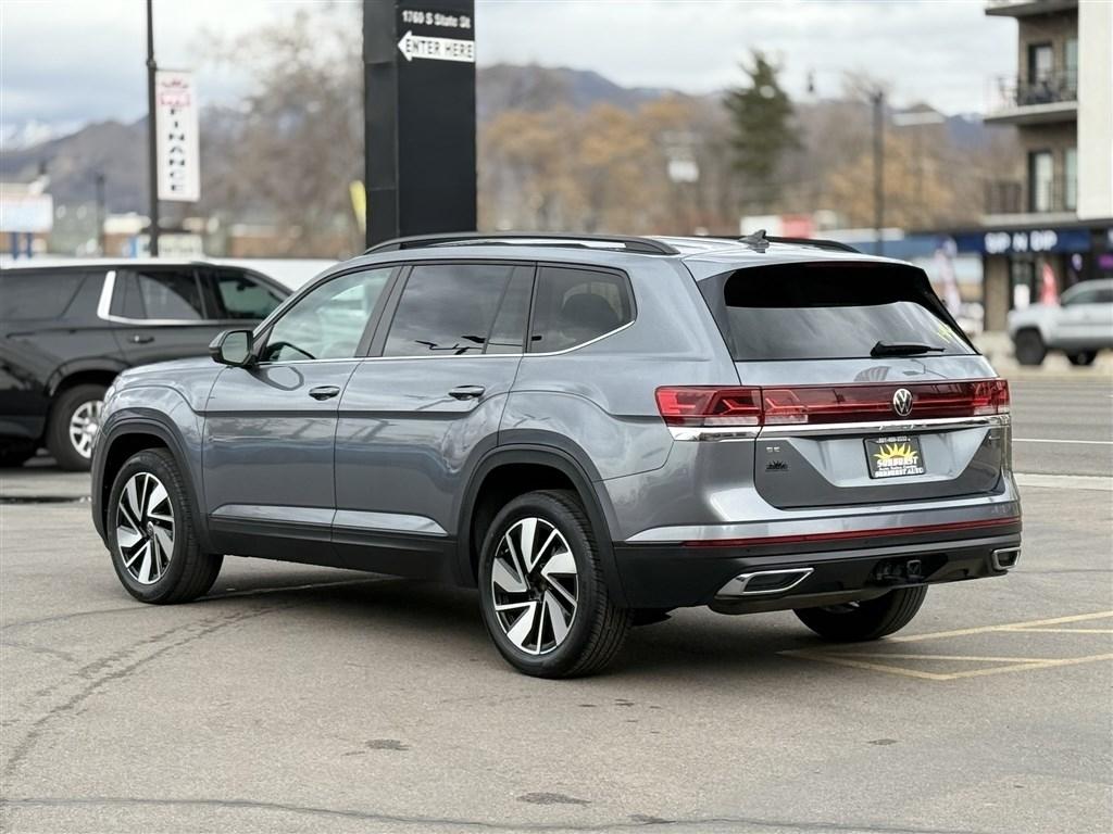 Volkswagen Atlas 2.0T SE w/Technology 4MOTION 2024