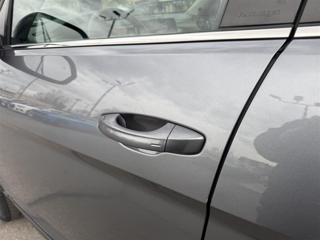 Volkswagen Atlas 2.0T SE w/Technology 4MOTION 2024