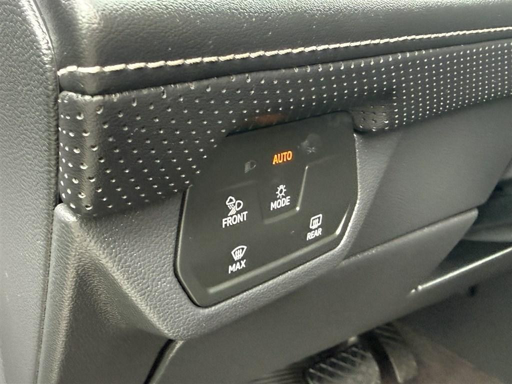 Volkswagen Atlas 2.0T SE w/Technology 4MOTION 2024