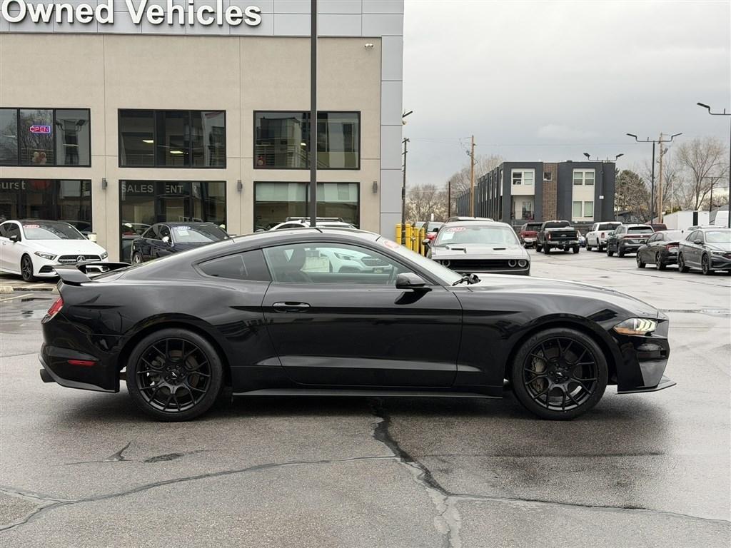 Ford Mustang EcoBoost Fastback 2018
