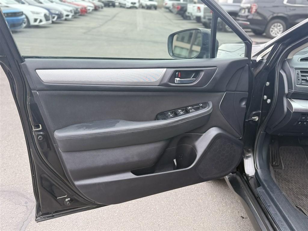 Subaru Outback 2.5i Premium 2019