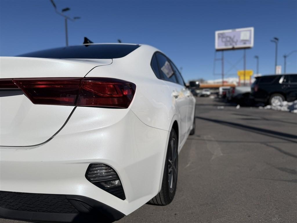 Kia Forte LXS IVT 2024