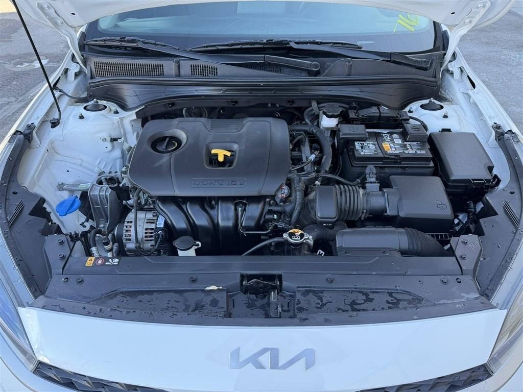 Kia Forte LXS IVT 2024