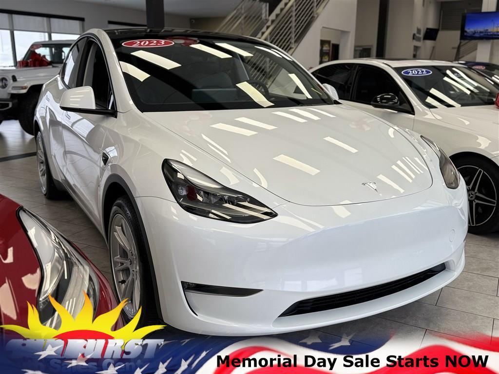 2023 Tesla Model Y Long Range Dual Motor All-Wheel Drive's photo