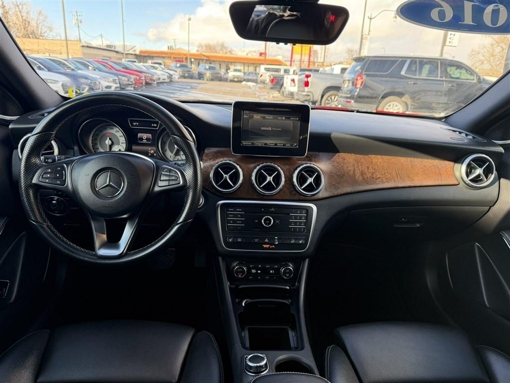 Mercedes-Benz GLA 4MATIC 4dr GLA 250 2016