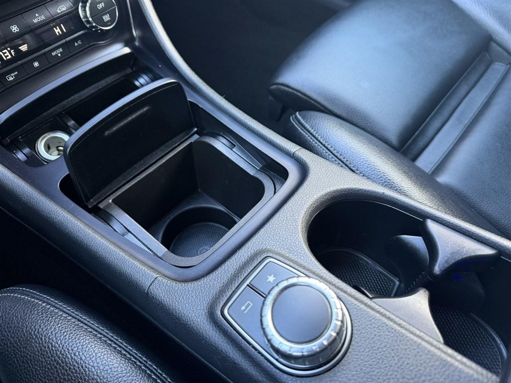 Mercedes-Benz GLA 4MATIC 4dr GLA 250 2016