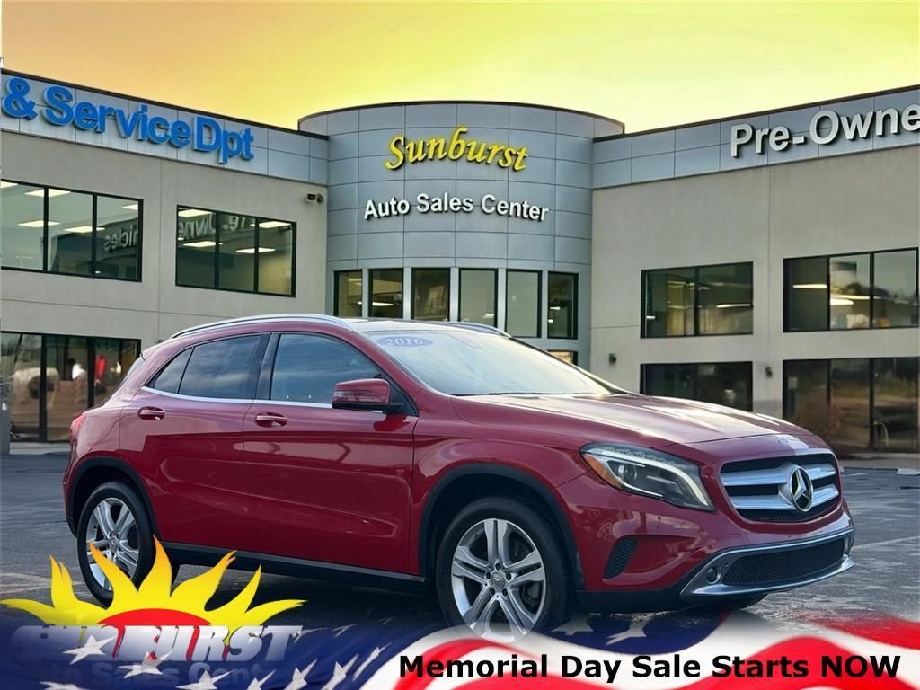 2016 Mercedes-Benz GLA GLA250 4MATIC's photo