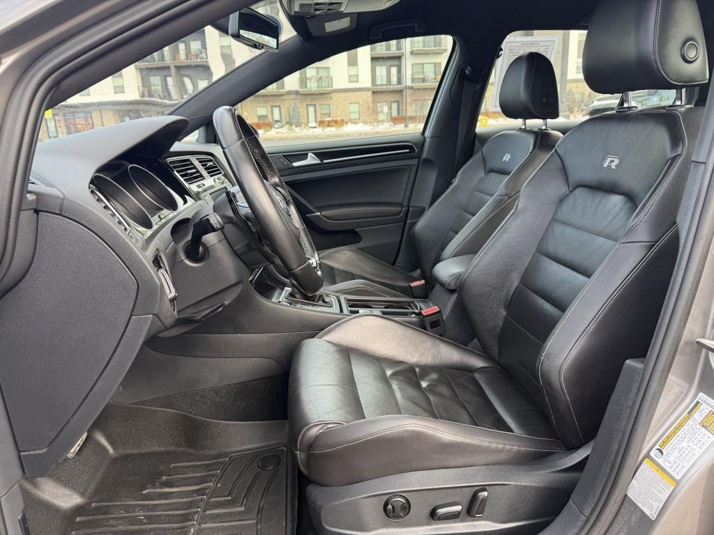 Volkswagen Golf R 4dr HB DSG 2016