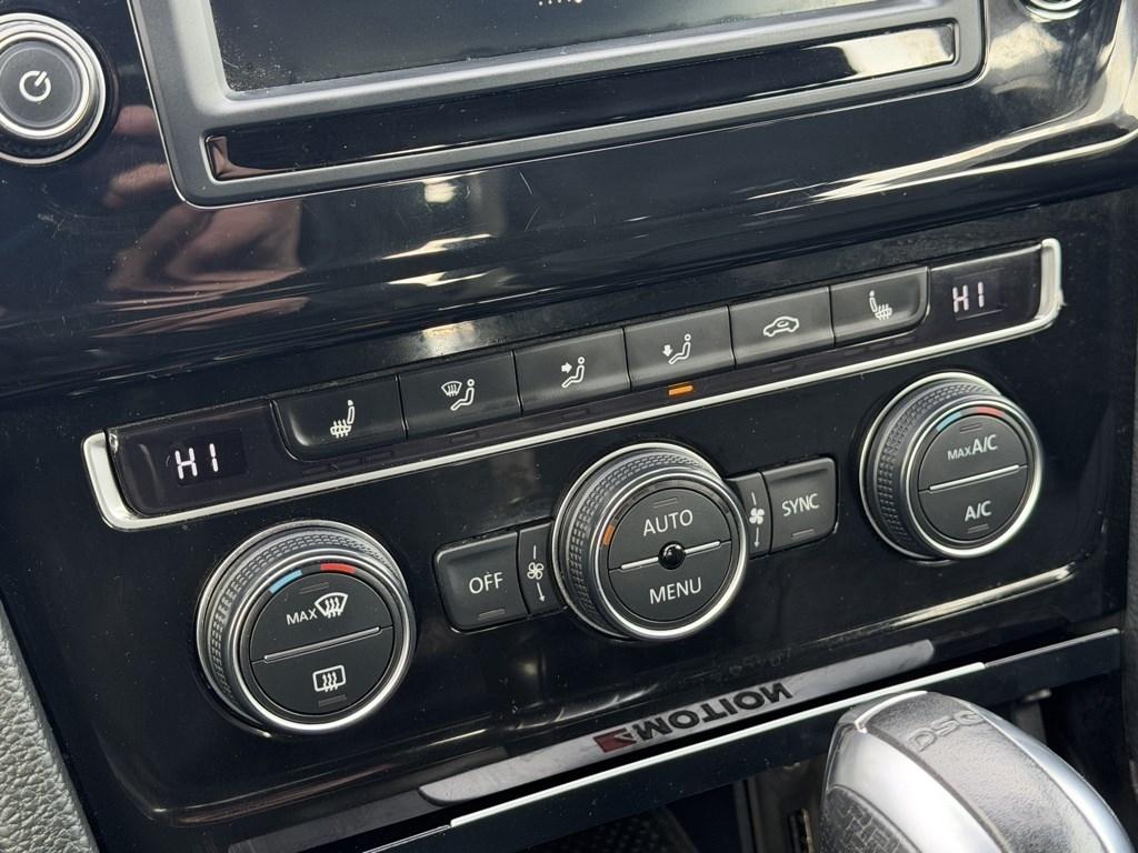 Volkswagen Golf R 4dr HB DSG 2016