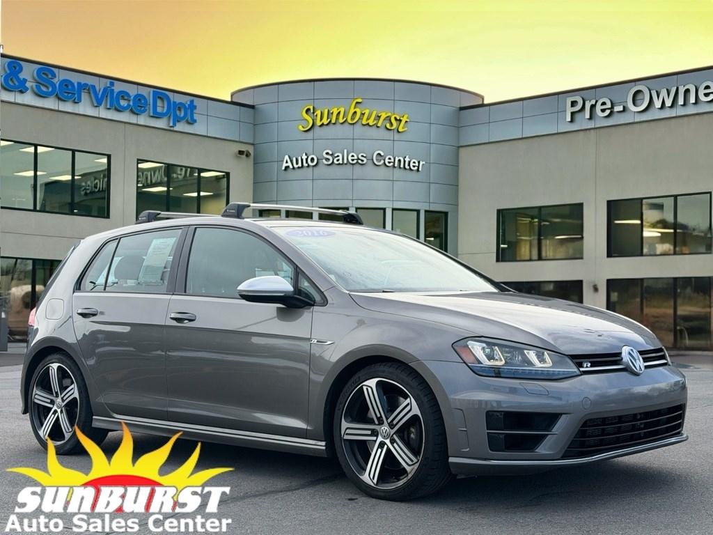 2016 Volkswagen Golf R 4dr HB DSG