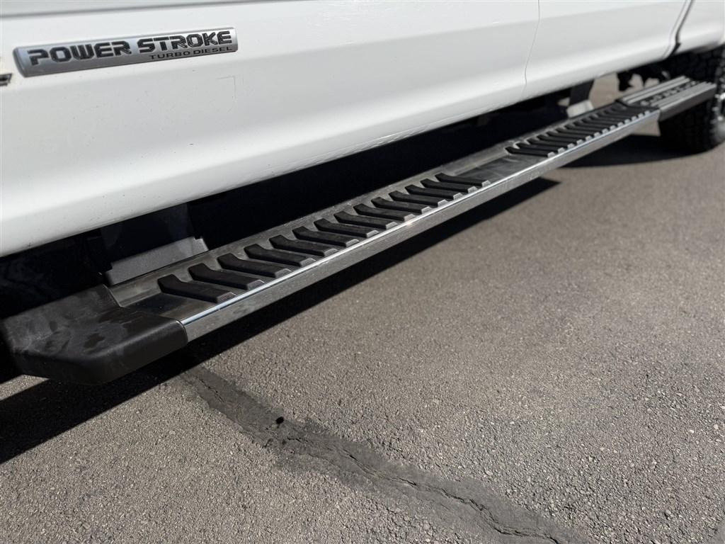 Ford Super Duty F-350 SRW XL 4WD Crew Cab 6.75' Box 2022