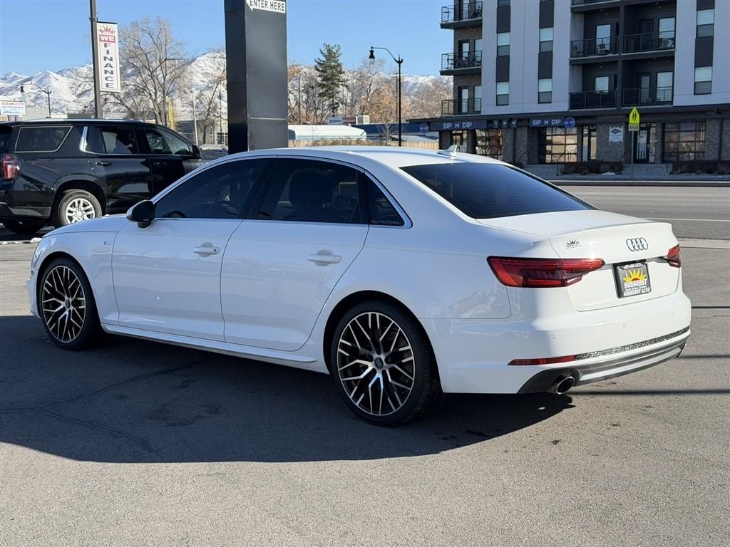 Audi A4 2.0 TFSI Auto Premium Plus quattro AWD 2017