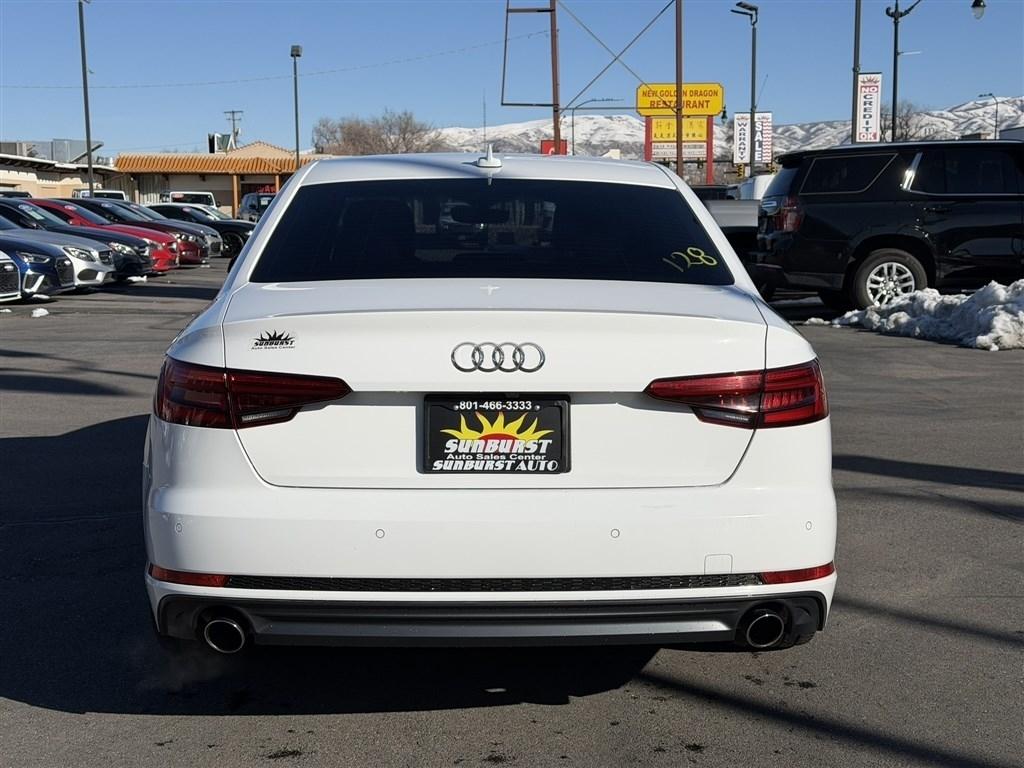 Audi A4 2.0 TFSI Auto Premium Plus quattro AWD 2017