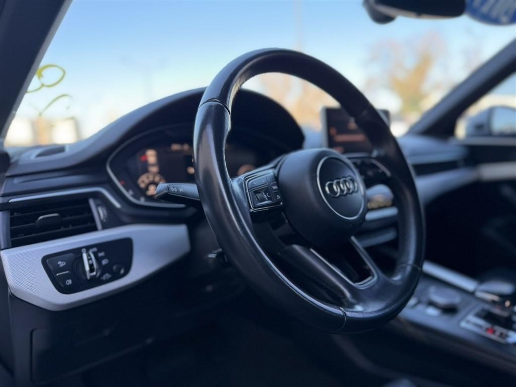 Audi A4 2.0 TFSI Auto Premium Plus quattro AWD 2017