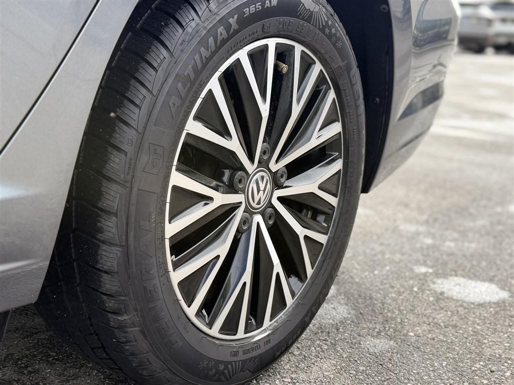 Volkswagen Jetta R-Line Manual 2021