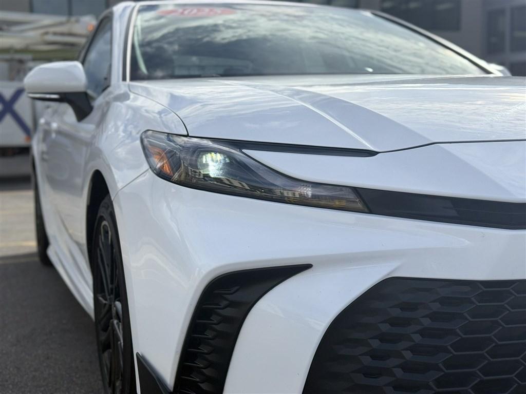 Toyota Camry XLE (Natl) 2025