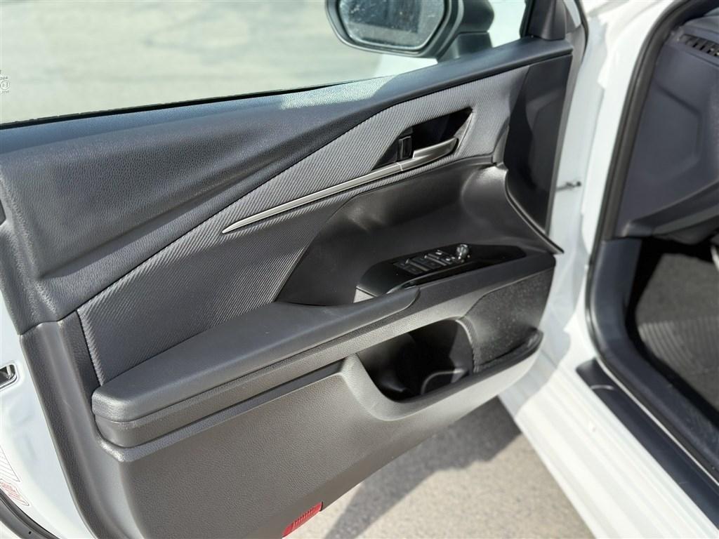 Toyota Camry XLE (Natl) 2025