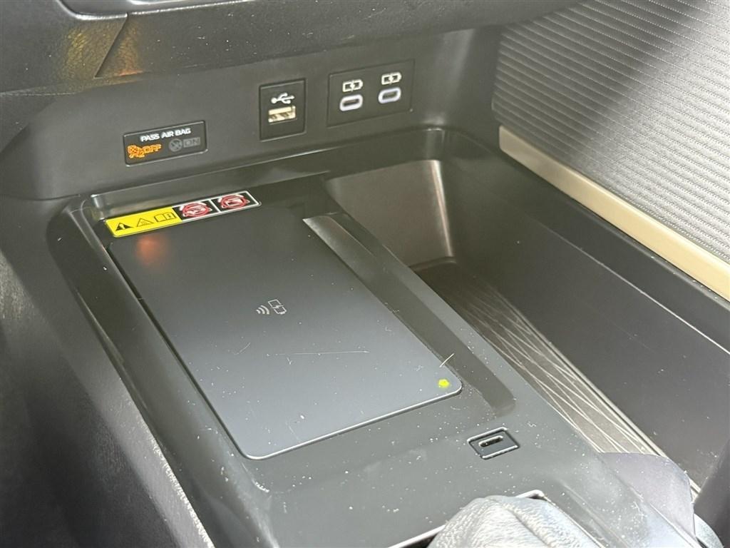 Toyota Camry XLE (Natl) 2025