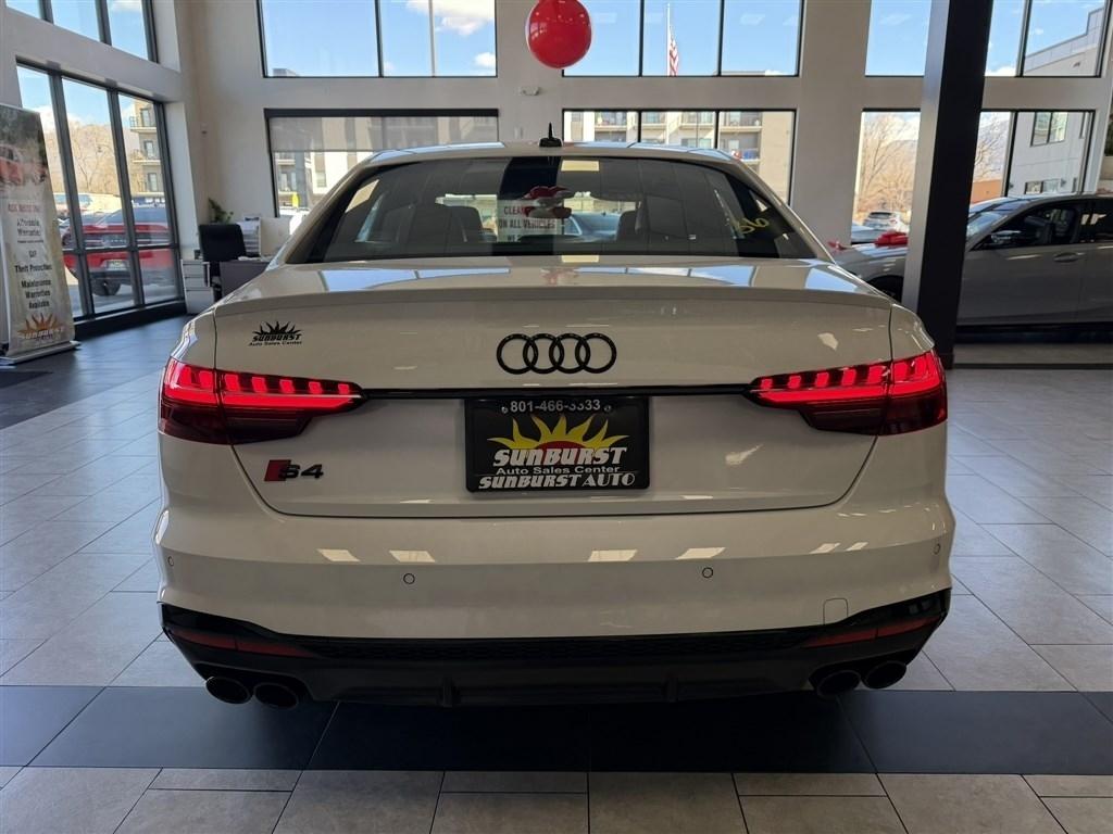 Audi S4 Sedan Premium Plus 3.0 TFSI quattro 2023