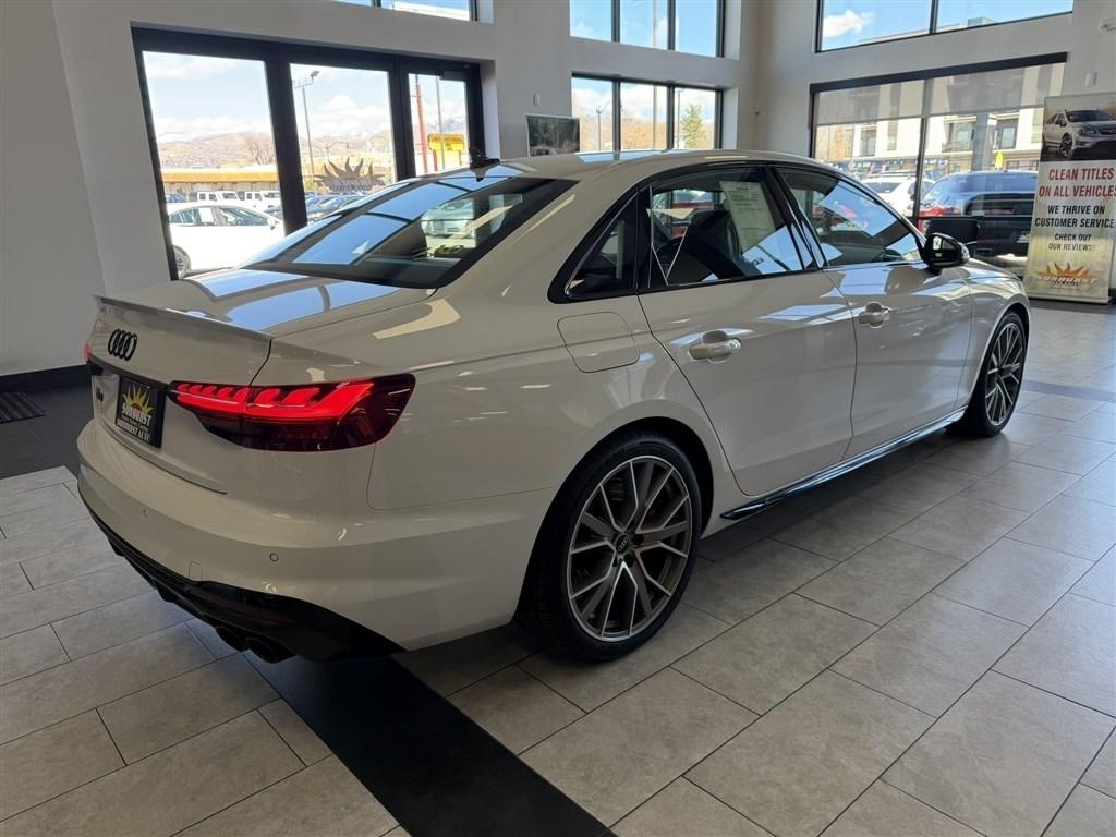 Audi S4 Sedan Premium Plus 3.0 TFSI quattro 2023