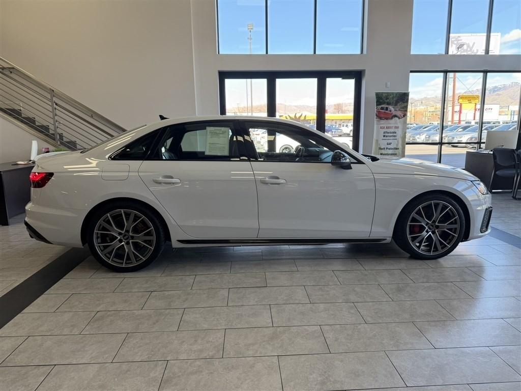 Audi S4 Sedan Premium Plus 3.0 TFSI quattro 2023