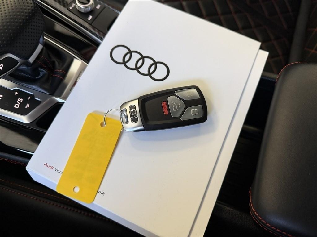 Audi S4 Sedan Premium Plus 3.0 TFSI quattro 2023