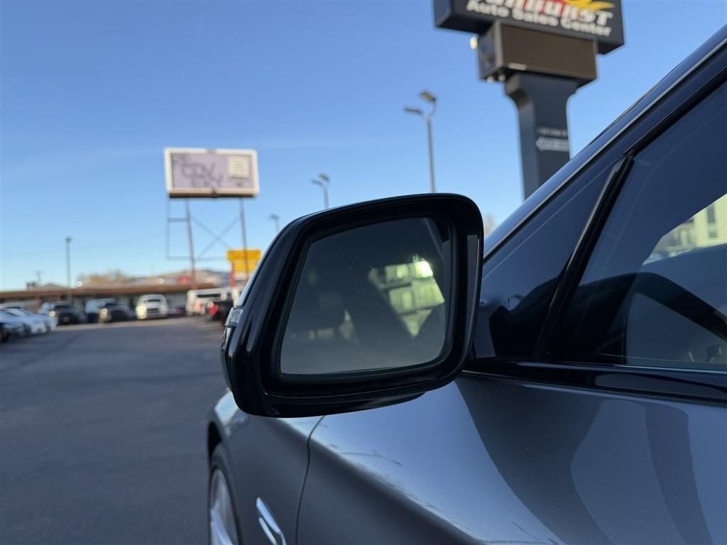 BMW 5 Series 4dr Sdn 535i xDrive AWD 2016