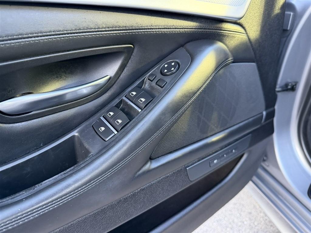 BMW 5 Series 4dr Sdn 535i xDrive AWD 2016