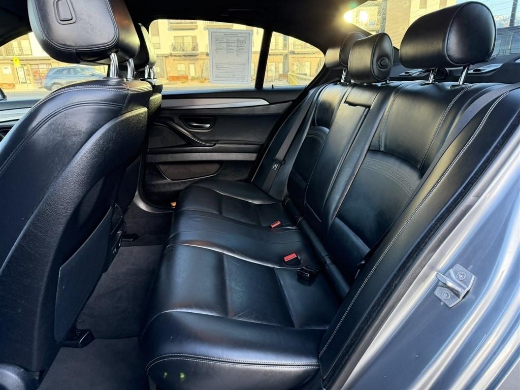 BMW 5 Series 4dr Sdn 535i xDrive AWD 2016