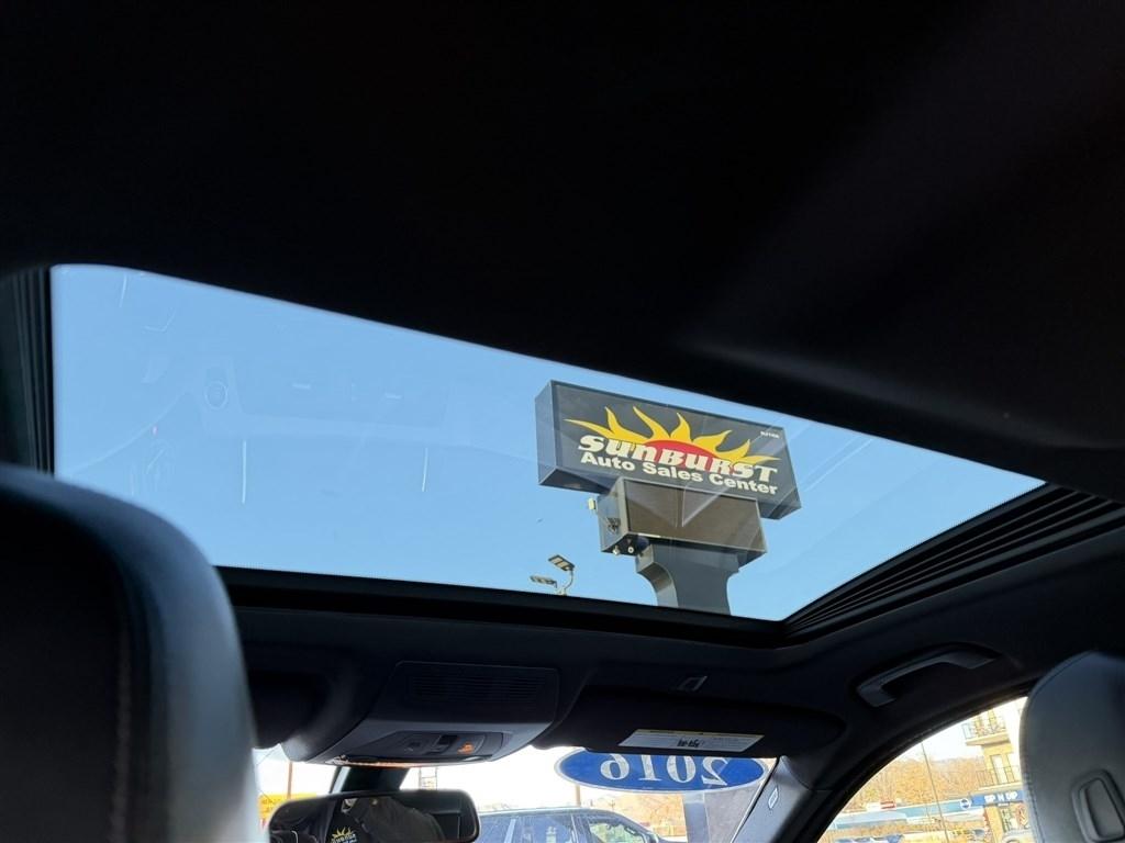 BMW 5 Series 4dr Sdn 535i xDrive AWD 2016