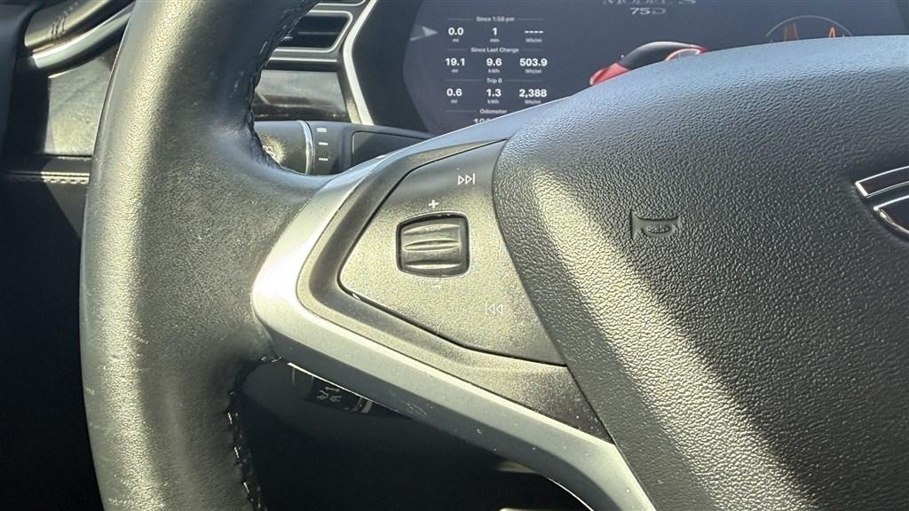 Tesla Model S 75D AWD 2018