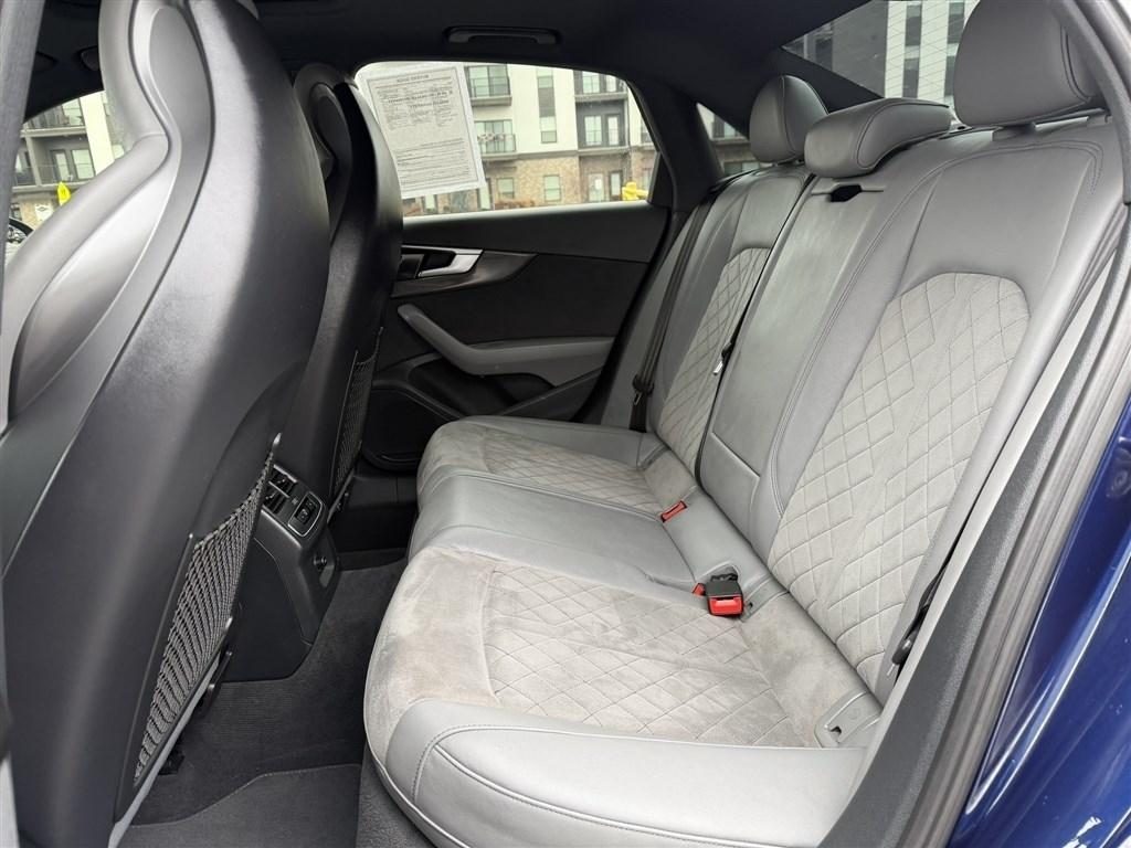 Audi S4 Sedan Premium 3.0 TFSI quattro 2023