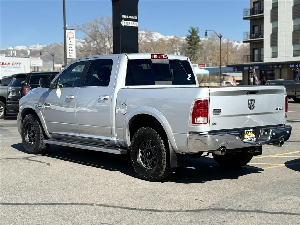 RAM 1500 4WD Crew Cab 140.5" Longhorn 2017