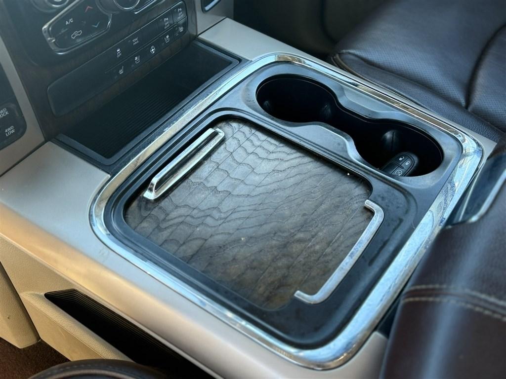 RAM 1500 4WD Crew Cab 140.5" Longhorn 2017