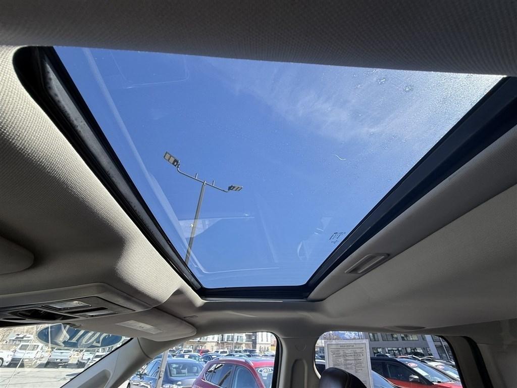 RAM 1500 4WD Crew Cab 140.5" Longhorn 2017