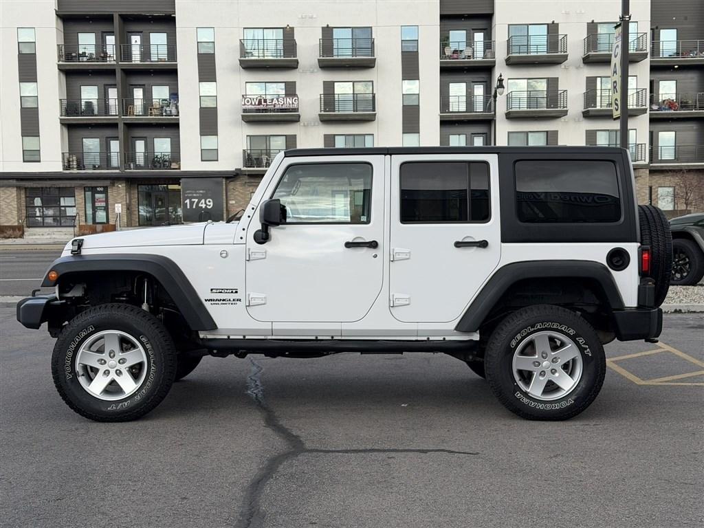 Jeep Wrangler Unlimited 4WD 4dr Sport 2013