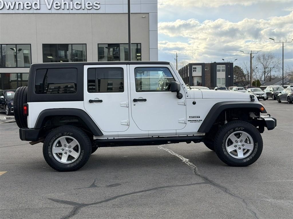 Jeep Wrangler Unlimited 4WD 4dr Sport 2013