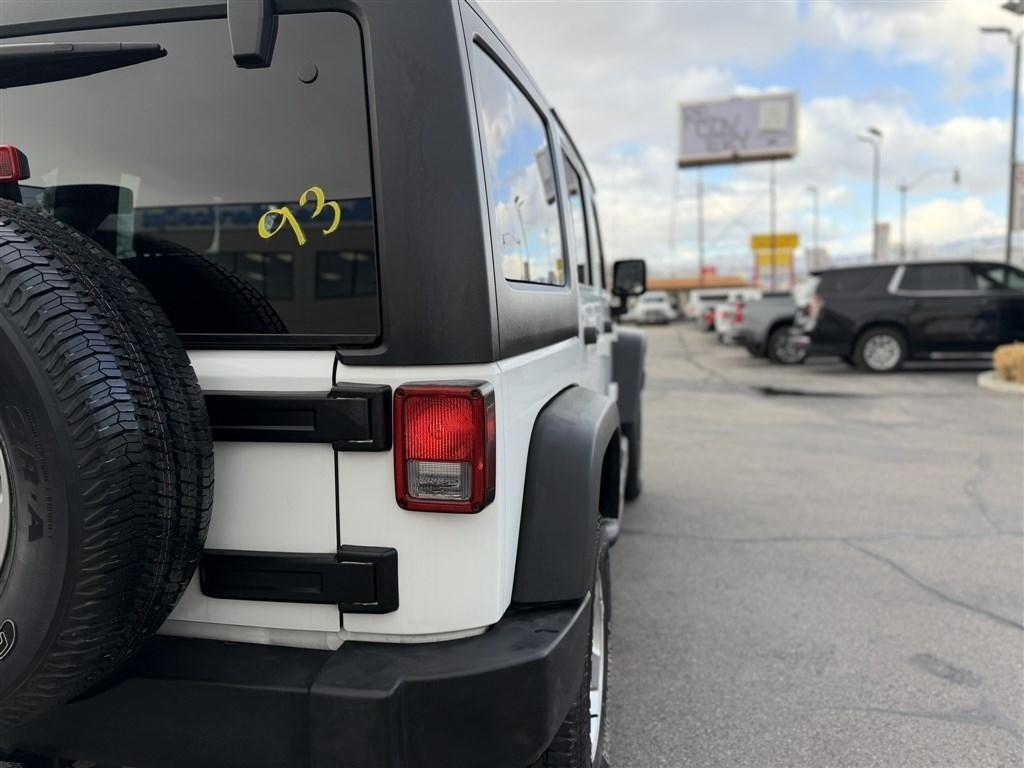 Jeep Wrangler Unlimited 4WD 4dr Sport 2013