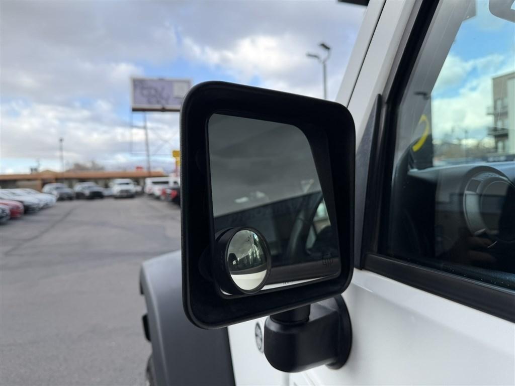 Jeep Wrangler Unlimited 4WD 4dr Sport 2013