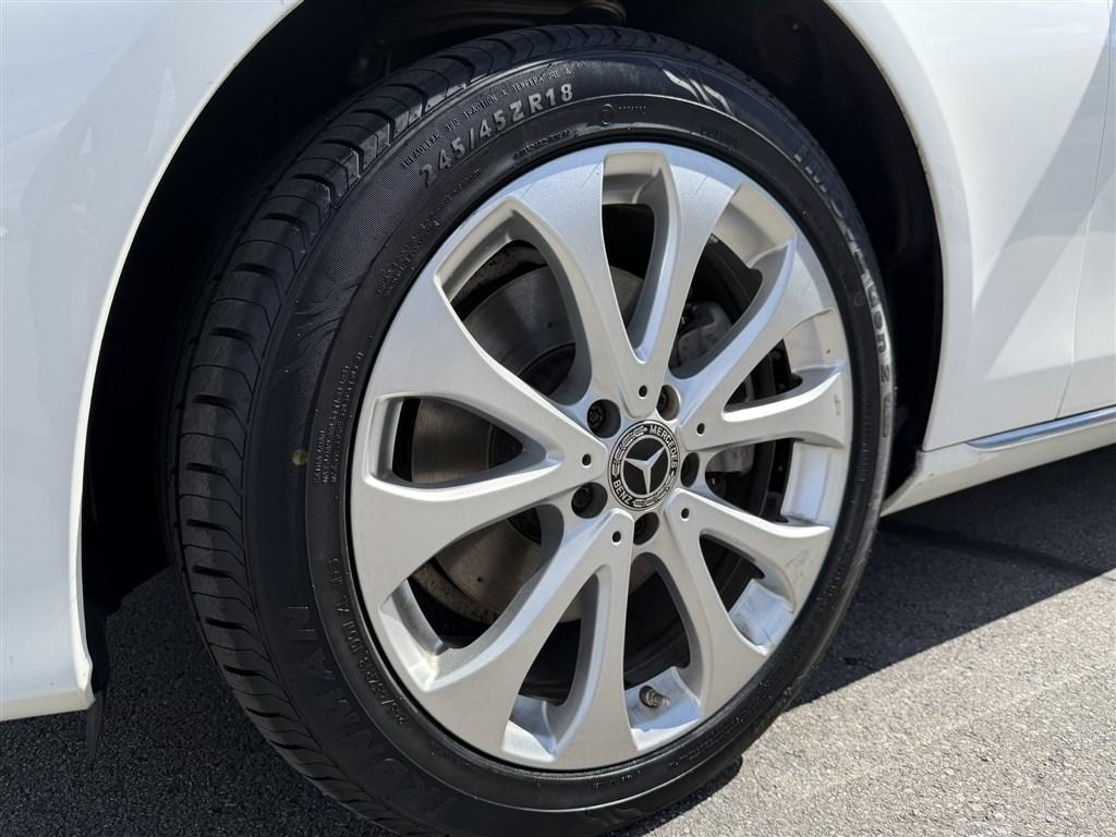 Mercedes-Benz E-Class E 300 4MATIC Sedan 2019