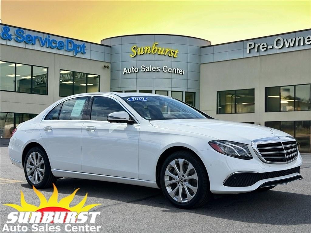 2019 Mercedes-Benz E-Class E 300 4MATIC Sedan