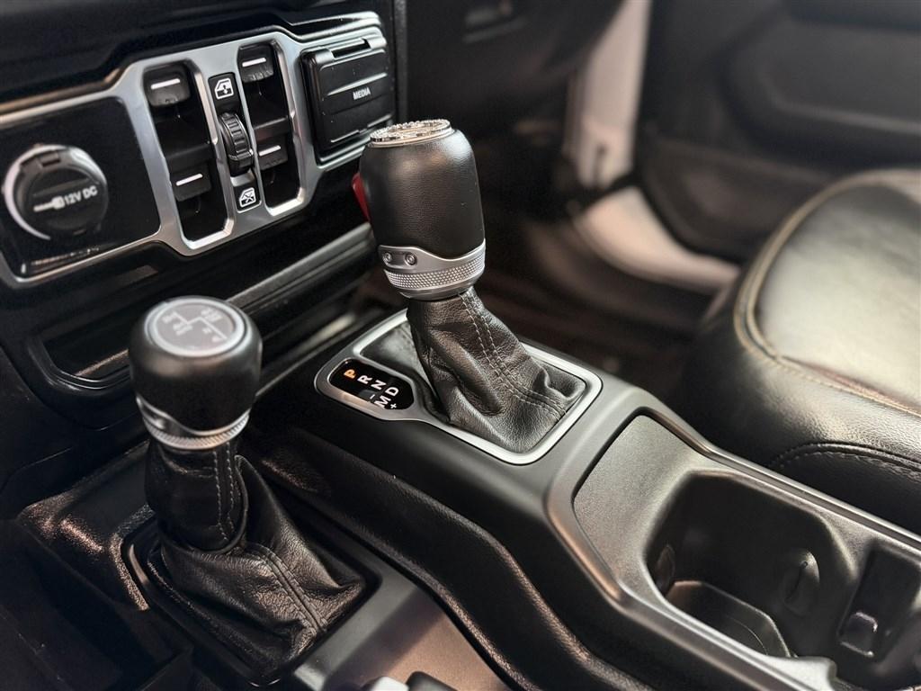 Jeep Wrangler 4xe Sahara 4x4 2024