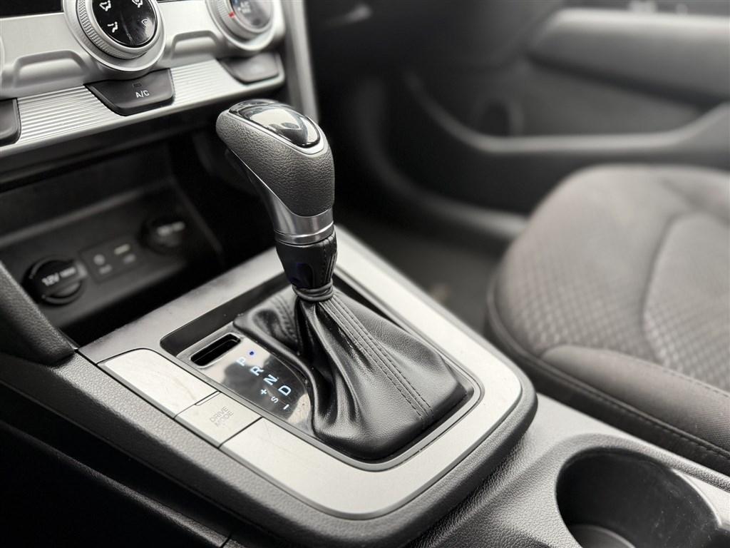 Hyundai Elantra SE Auto SULEV 2019