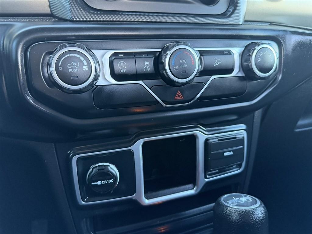 Jeep Wrangler Sport 4x4 2018