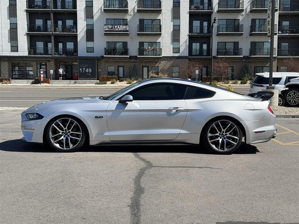 Ford Mustang GT Fastback 2019