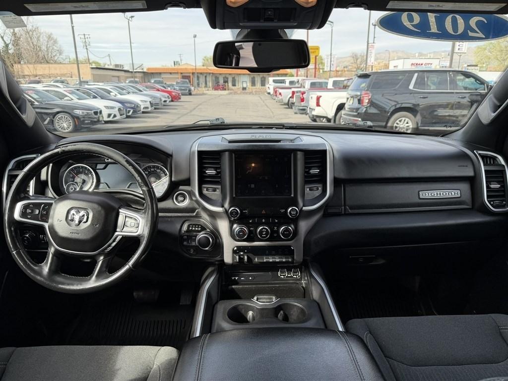 RAM 1500 Big Horn/Lone Star 4x4 Crew Cab 5'7" Box 2019