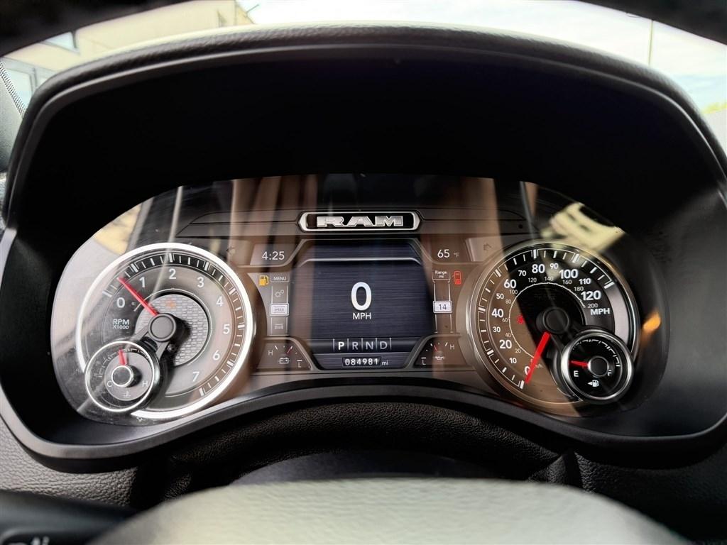 RAM 1500 Big Horn/Lone Star 4x4 Crew Cab 5'7" Box 2019