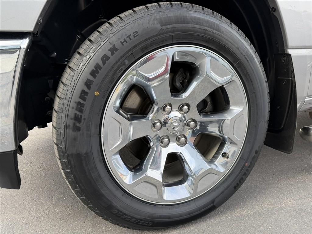 RAM 1500 Big Horn/Lone Star 4x4 Crew Cab 5'7" Box 2019